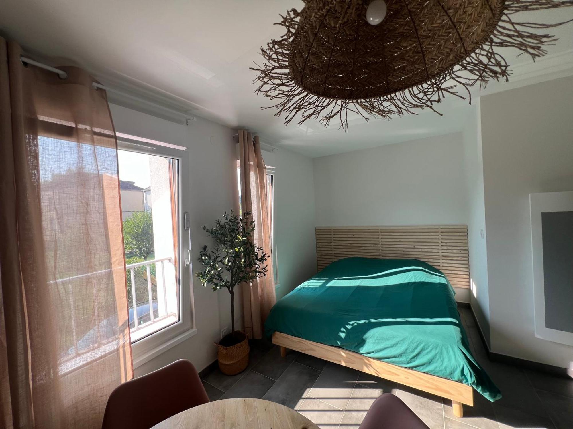 Le Cosy Wifi Netflix A Pied Proche Center Parc Proche Gare Apartment